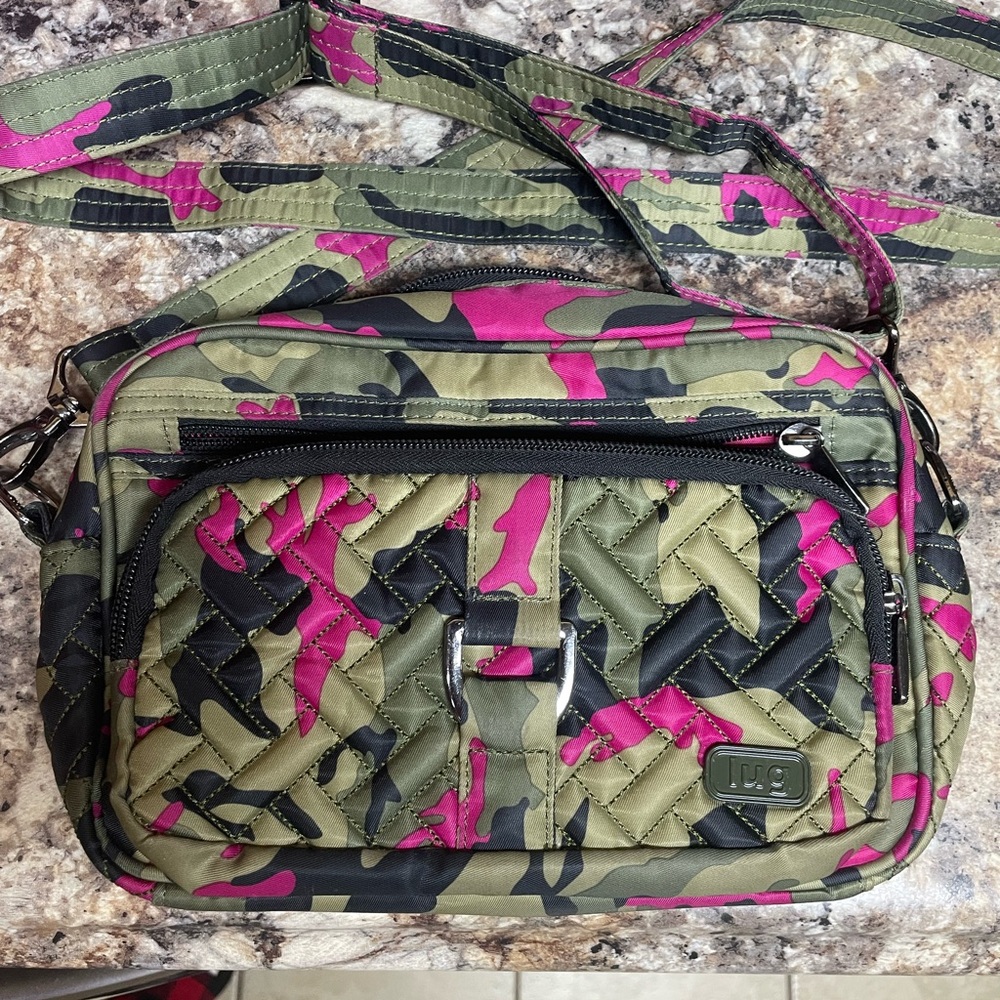 Lug crossbody purse